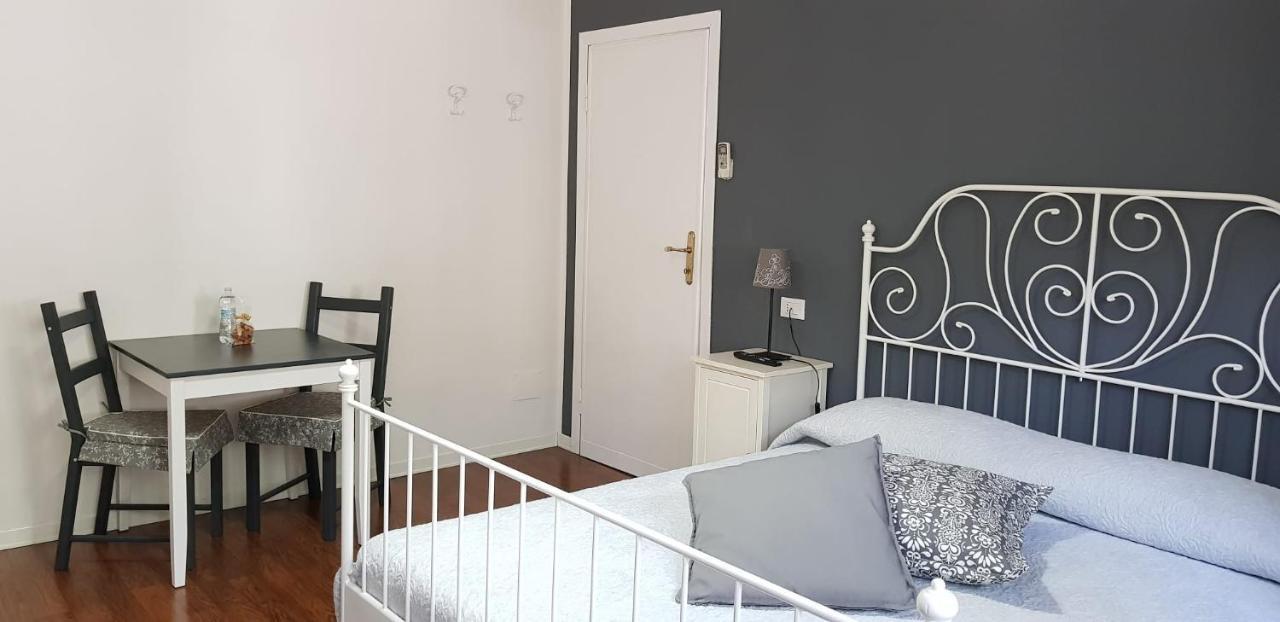 Villa Noemi Bed&Breakfast Пиза Екстериор снимка