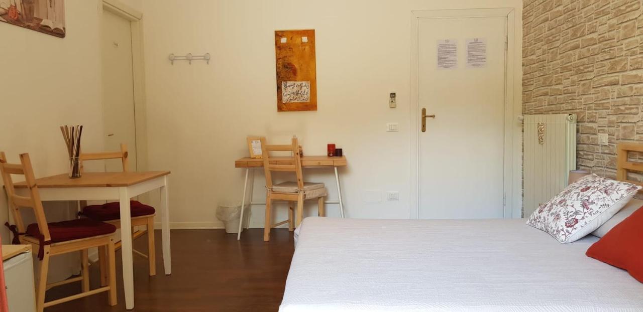 Villa Noemi Bed&Breakfast Пиза Екстериор снимка