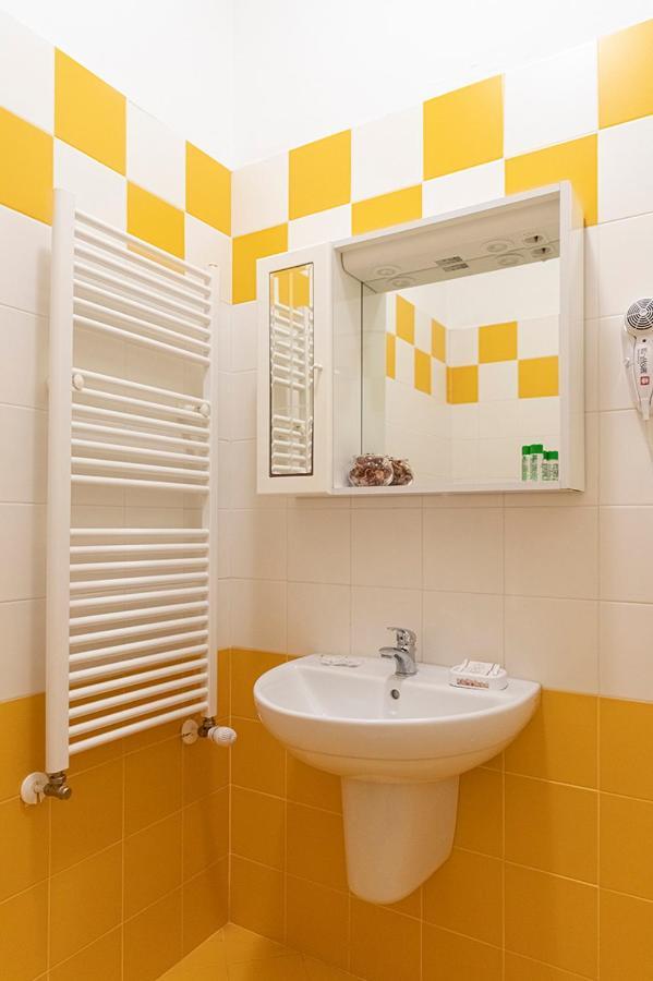 Villa Noemi Bed&Breakfast Пиза Екстериор снимка